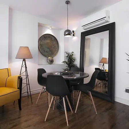 Apartment Urban Homes